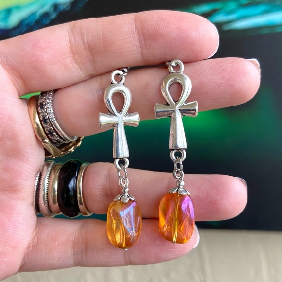 π΄ SALE ! red dot items are 2 for $25 . Bundle more than 3 and its $10 each π - Picture 3 of 7